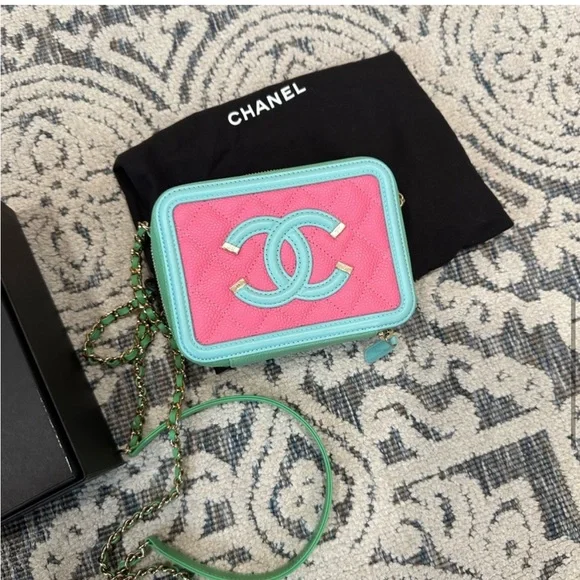 CHANEL Mini Filigree Vanity Bag in Pink, Blue, & Green πππ - Picture 5 of 7
